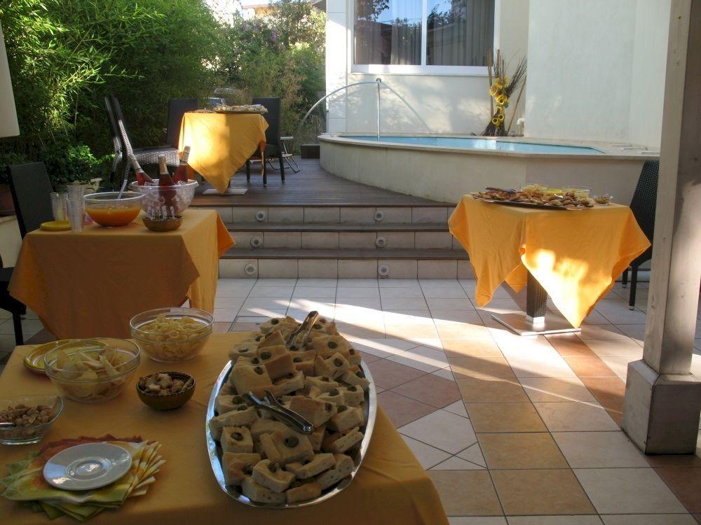 Hotel Orly Cesenatico Εξωτερικό φωτογραφία