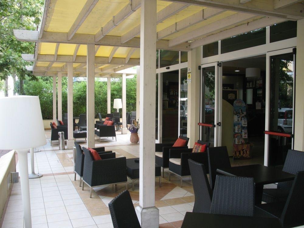 Hotel Orly Cesenatico Εξωτερικό φωτογραφία