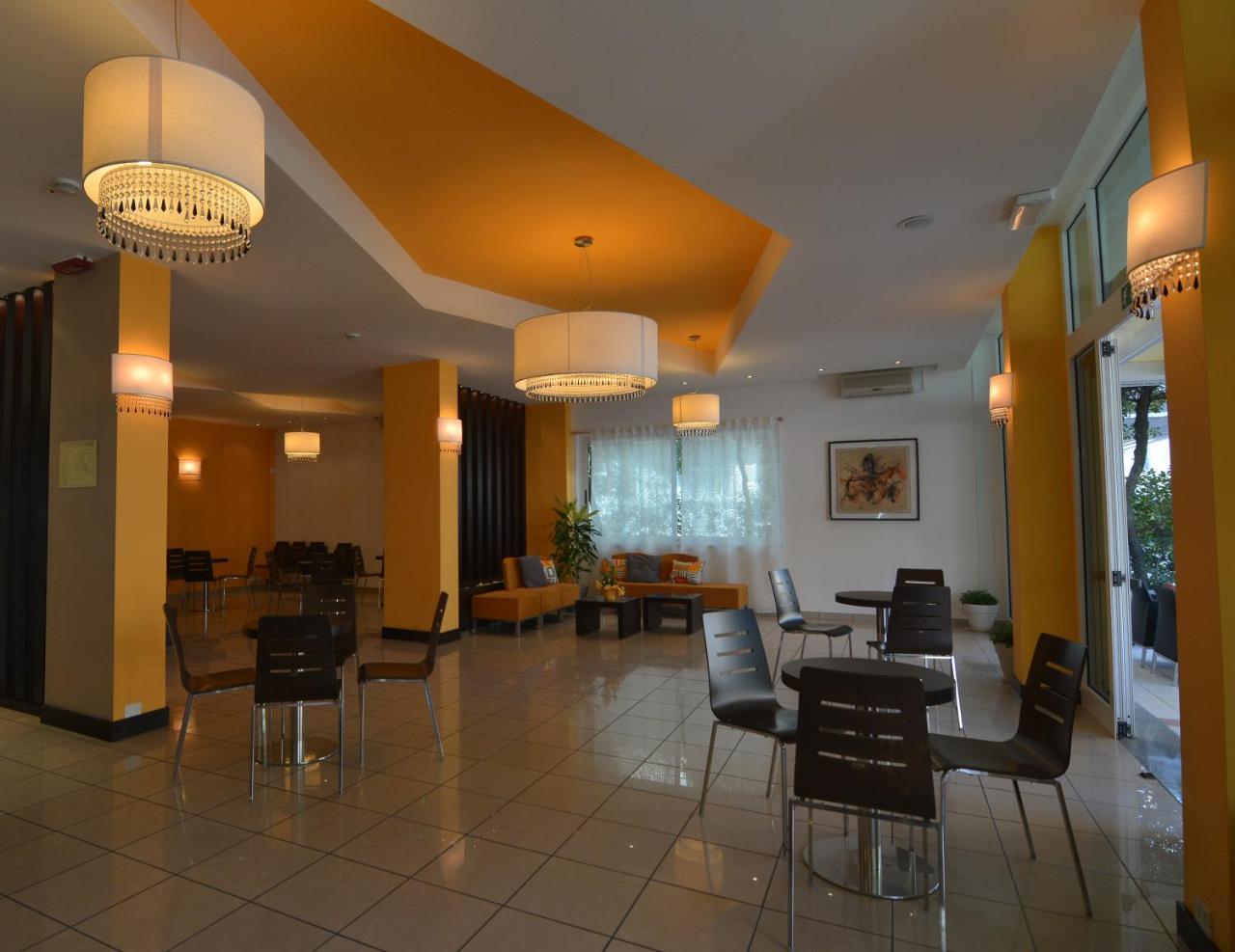 Hotel Orly Cesenatico Εξωτερικό φωτογραφία