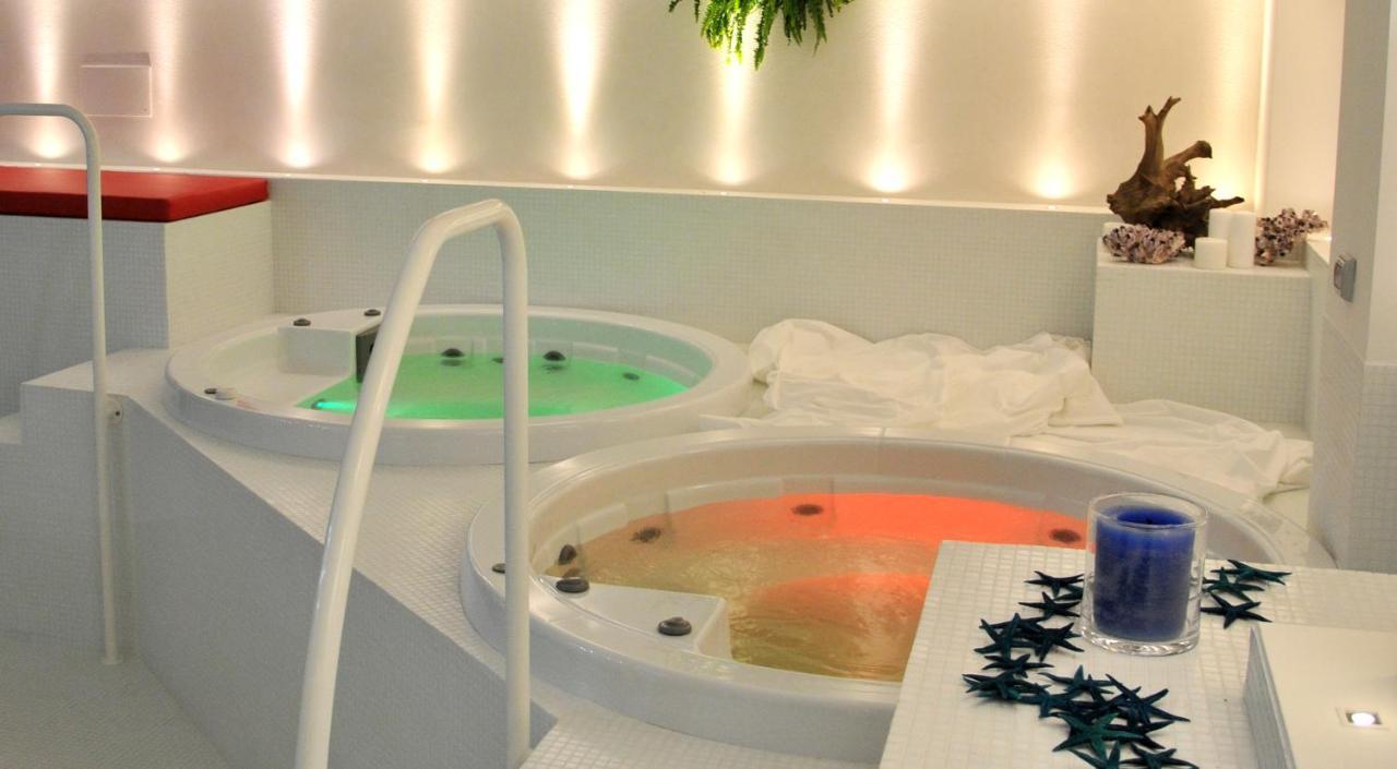 Hotel Orly Cesenatico Εξωτερικό φωτογραφία