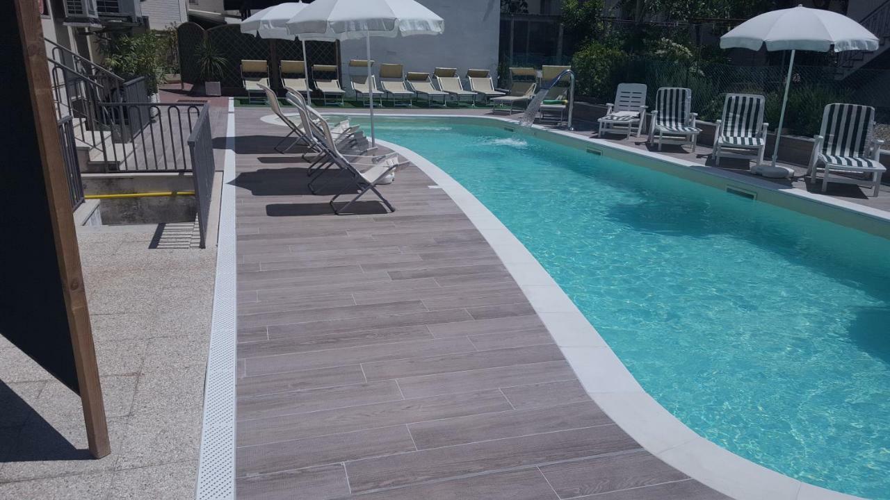 Hotel Orly Cesenatico Εξωτερικό φωτογραφία